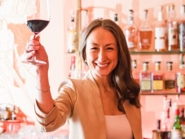 E 47: Sipping Smarter with Dana Spaulding, Founder of Wander + Ivy